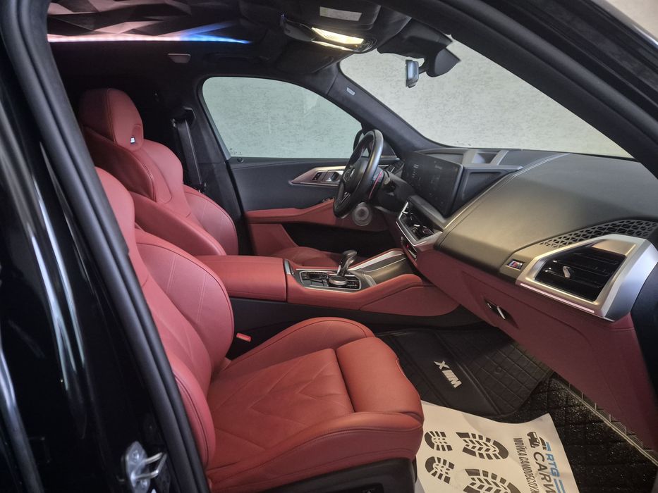 Продаётся  BMW XM 2024 года