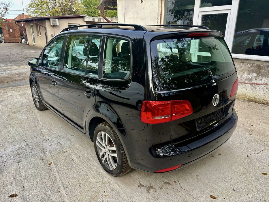 VOLKSWAGEN Touran 2012 — imagine 3