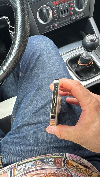 Vand iPhone 14 Pro 256 gb