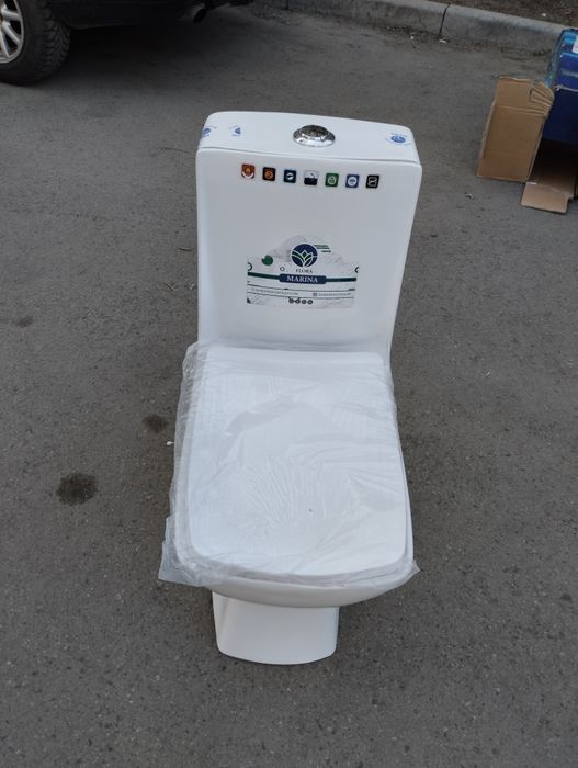 Унитаз моноблок литой