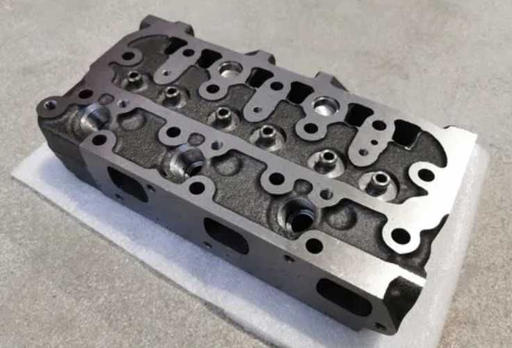 Chiulasa motor Kubota D1301 - Piese de motor Kubota