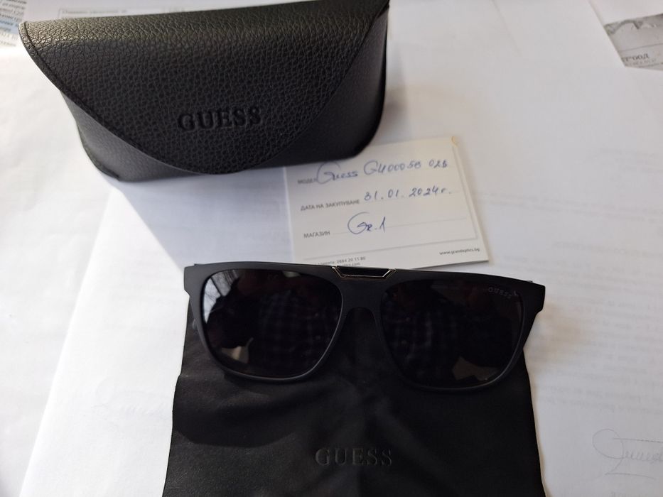 Слънчеви очила Guess