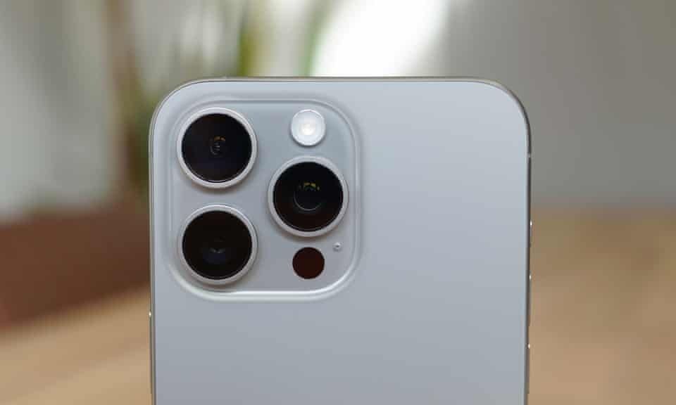 iPhone 15 Pro Max 512gb / Natural Titanium / + Чехол / Айфон про макс