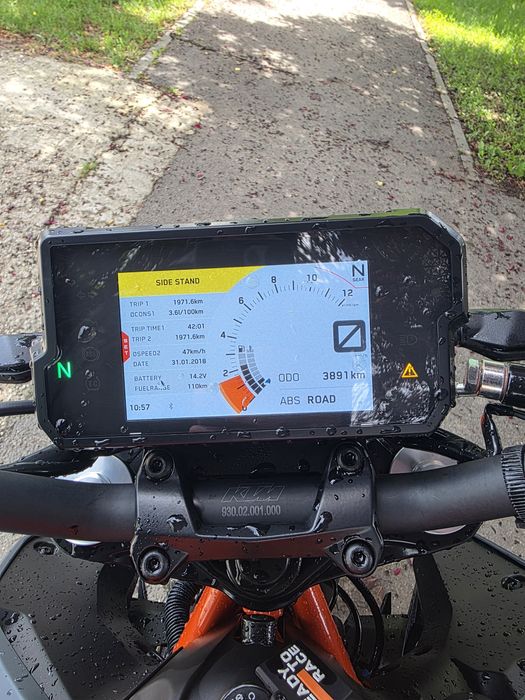 KTM 390  DUKE model 2023