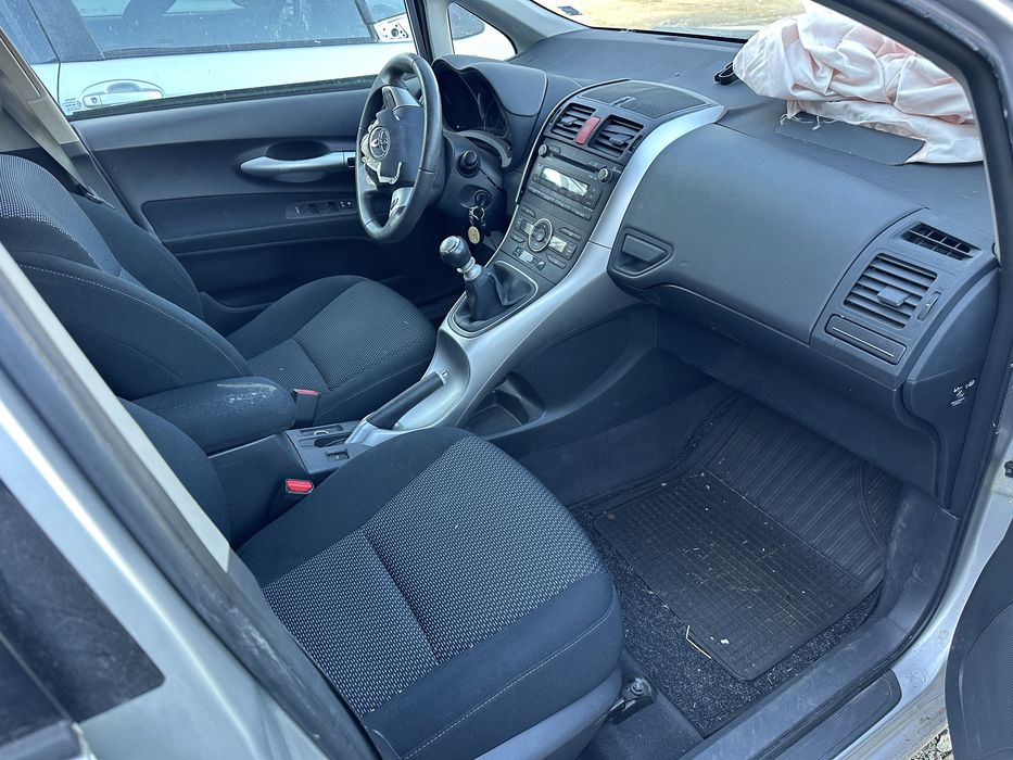 Тойота Аурис Toyota Auris 1.33 vvti 99 кс НА ЧАСТИ!