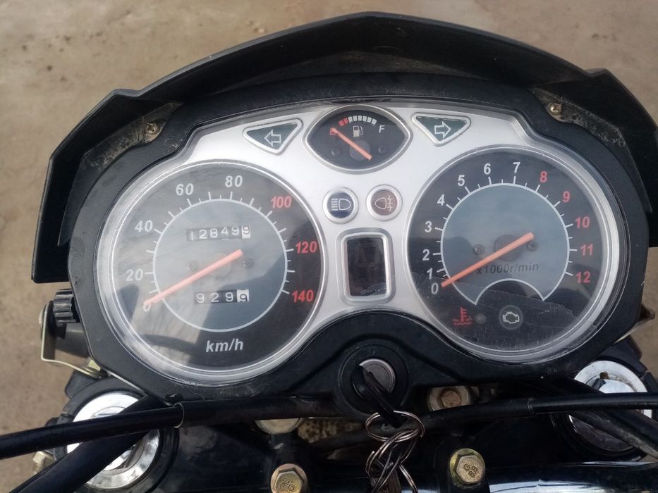 MMoto .zur holatda. tayyor. ishga.