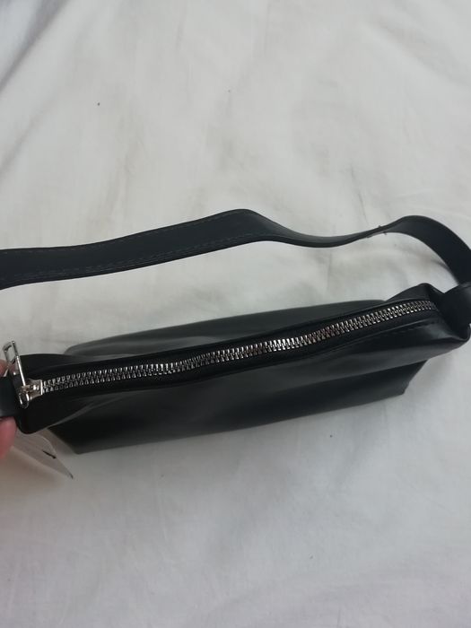 Новая сумка классическая.