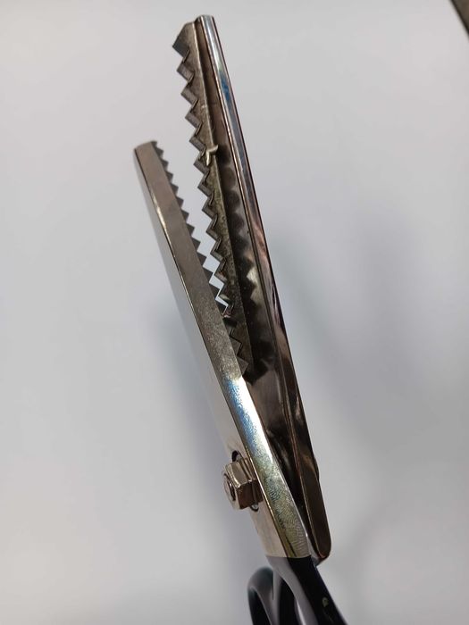 кожарска ножица, назъбена, зиг-заг, ножици, Италия, високо качество