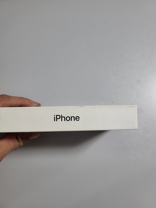 Каропка на айфон 11