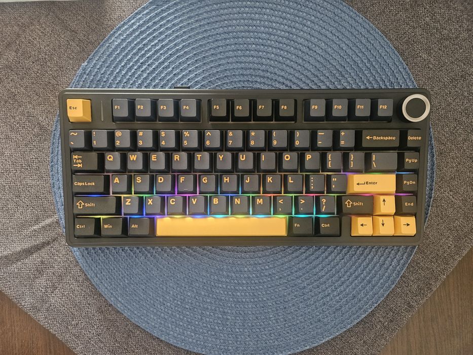 Tastatura gaming wireless mecanica Aula F75