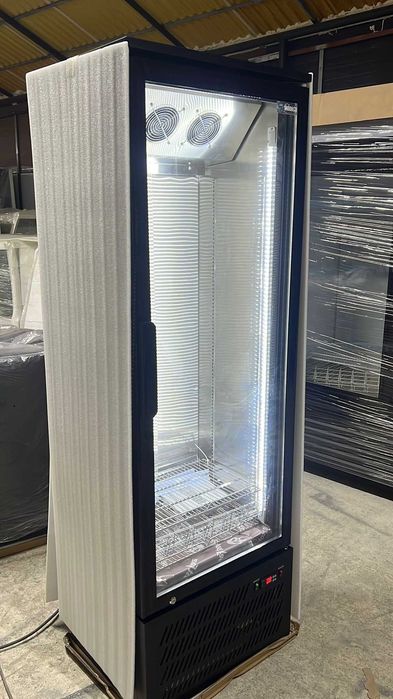 Vitrină băuturi fan cooling 4 rafturi