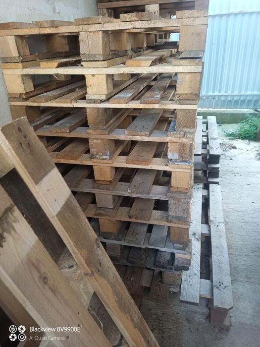 Paleți euro si non euro