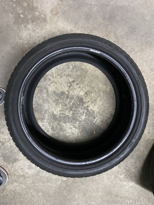 Bridgestone Potenza 255/35 19