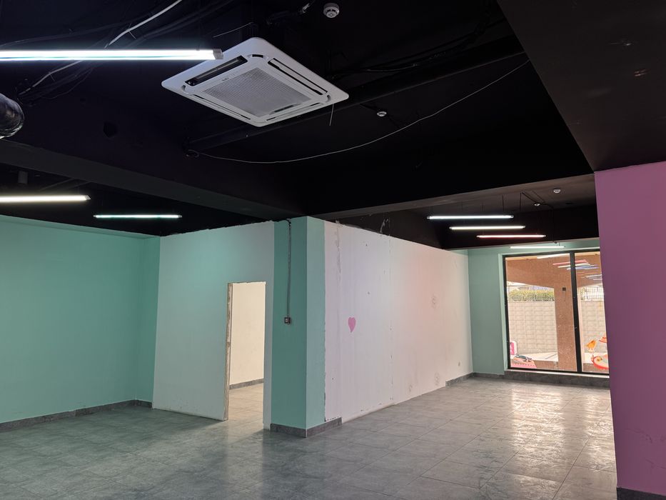 Коммерческое помещение площадью 160 м²