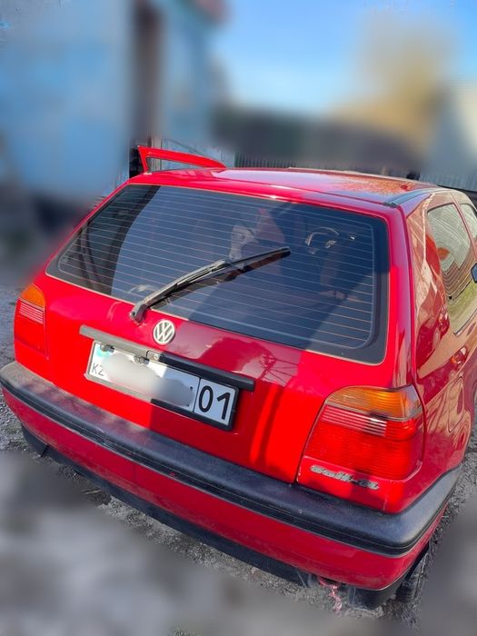 Гольф 3  Обьем 1.8 автомат