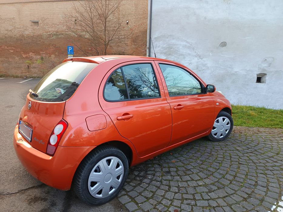 Vând Nissan Micra 1.3  benzină