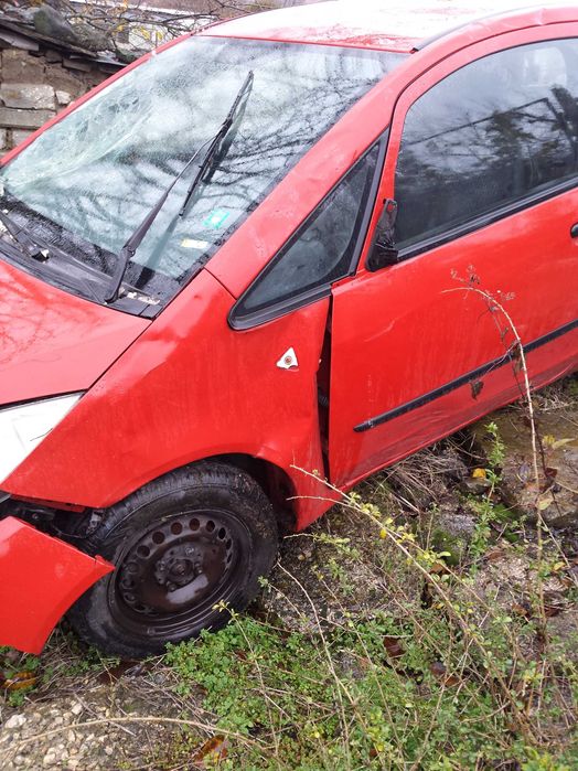 митсубиши колт 1.1 2009г на части