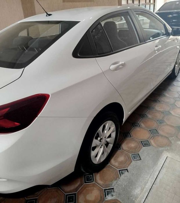 Продаю Chevrolet Onix 2025 LTZ turbo AT (3поз.)