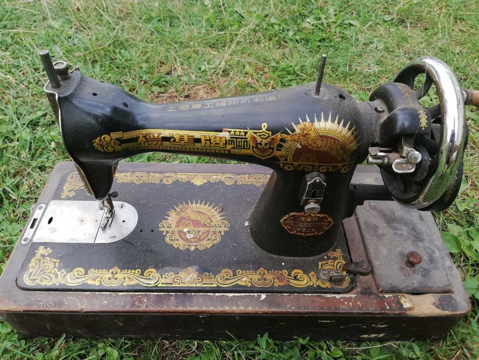 Стара шевна машина