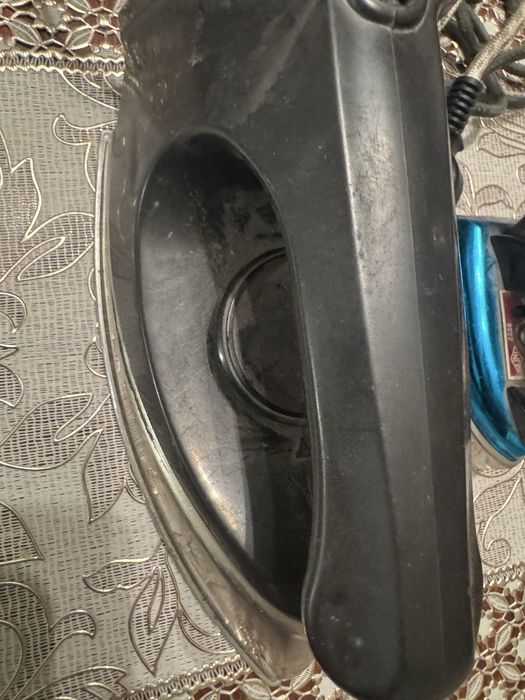 Продаются старинные утюги