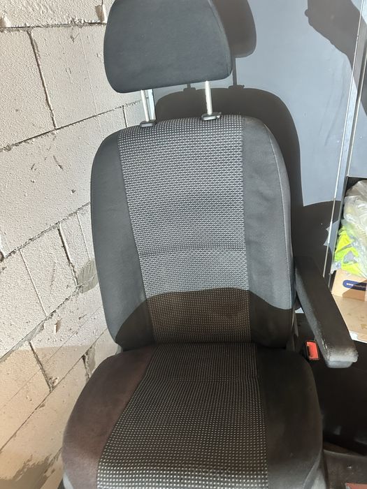 Scaun pasager mercedez benz sprinter 2018