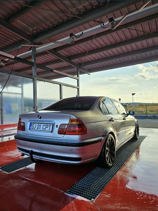 Dezmembrez BMW E46 320d 136CP