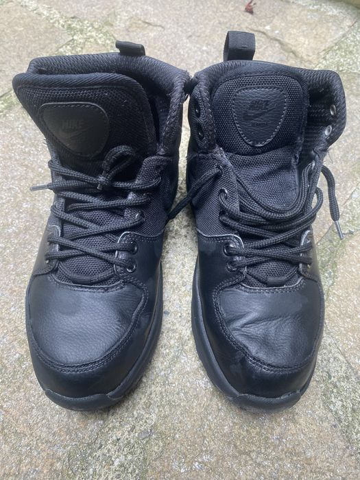 Зимни спортни боти Nike