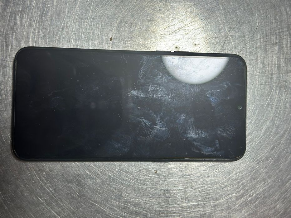 Oppo A1k в идеальном состоянии