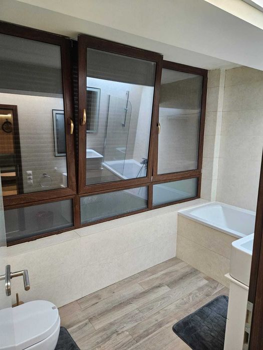 Apartament 2 camere cu loc de parcare privat Str Doamna Stanca PF