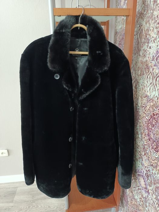 Продам шубу муж.