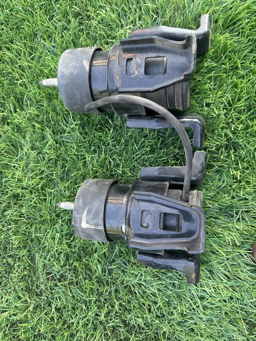 Подушка двс Nssan Teana J32