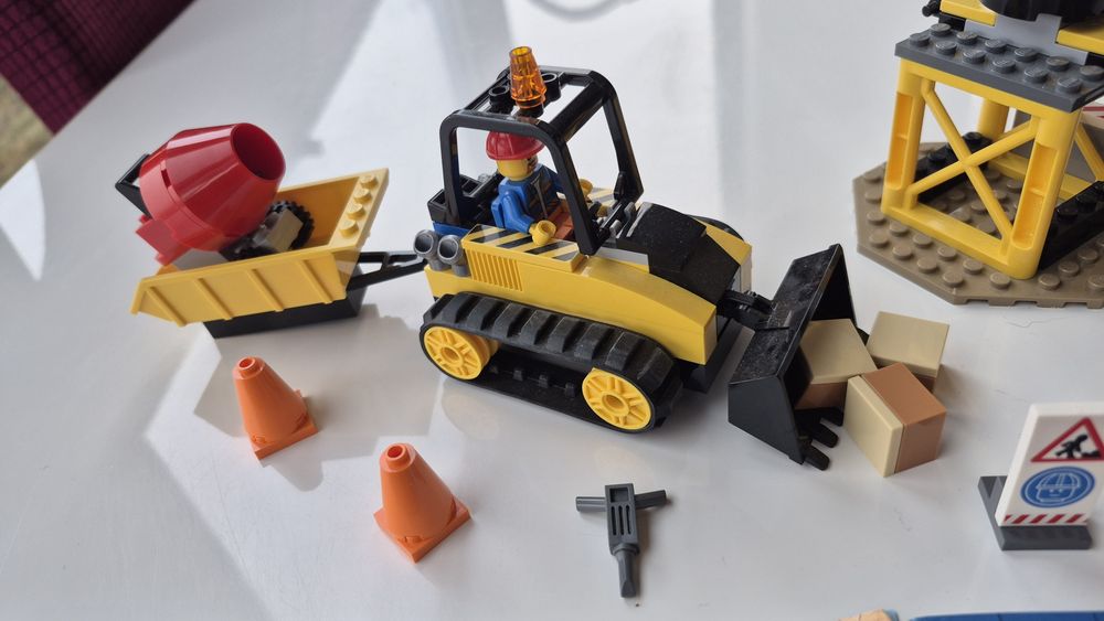 Лего Сити 60252 с книжки