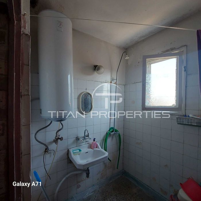 Продава се Тристаен апартамент в Пловдив, Изгрев - 80 кв.м за 606 €/кв.м - Снимка #6