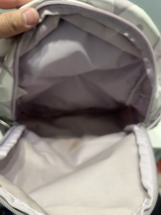 Женский рюкзак Nike