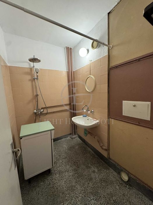 Продава се Тристаен апартамент в Пловдив, Кършияка - 86 кв.м за 1745 €/кв.м - Снимка #12