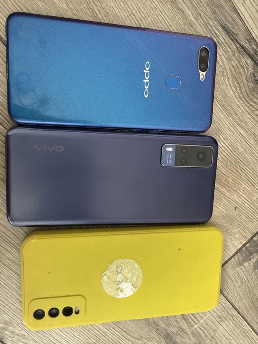 Срочно продам телефоны