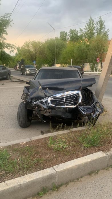 Мерсдес 124 е200  двигатель автомат 2л
