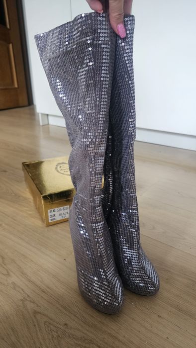 Сапоги женские продам 36 размер