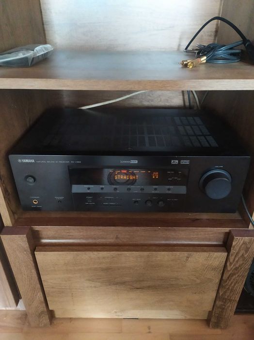 Продавам YAMAHA RX V359