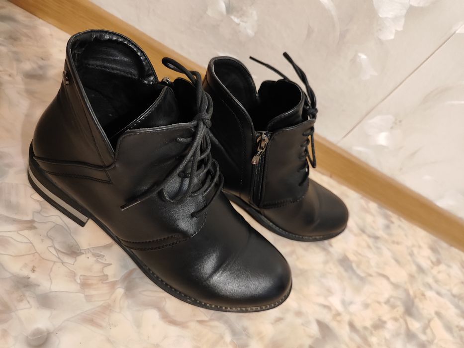 кожаные ботинки весна осень 40.5./ 41