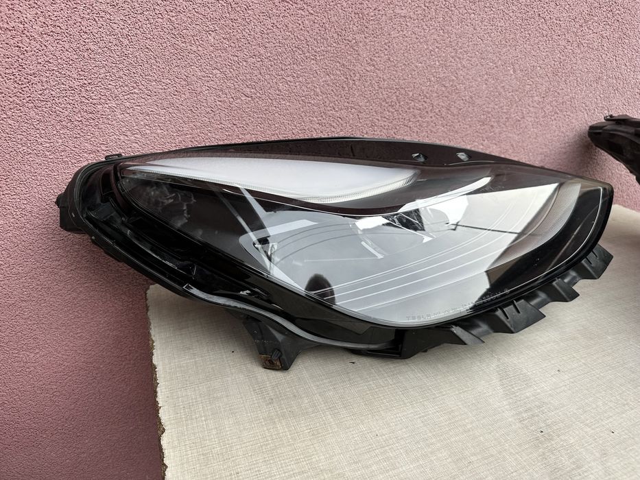 Far led stânga dreapta Tesla Model 3/Y 2021/2023