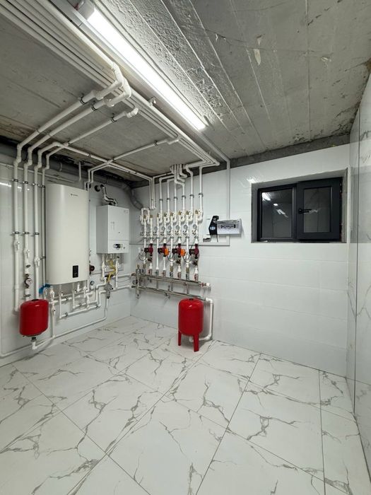 Ор-р: Думбиробод, Мустанг Запрвака Продается Новый Евро Дом 2,5.соток