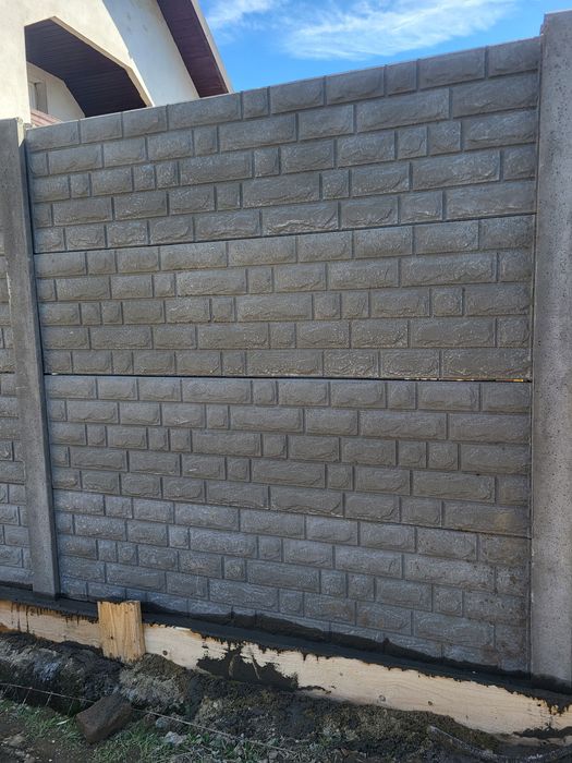 Garduri din beton