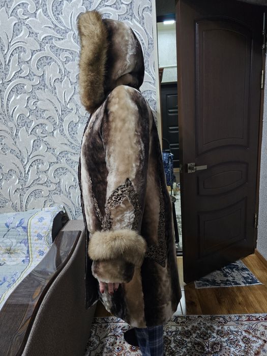 Шуба из натурального меха Камелия