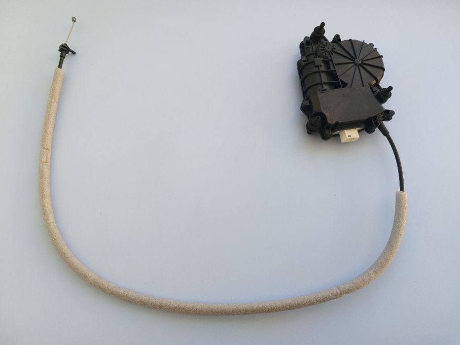 Механизъм мотор брава за багажник Soft Close BMW F10 F11 F07