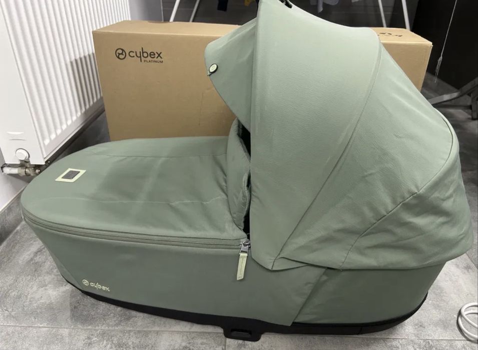 Landou Cybex Priam Platinum Lux leaf green 2025