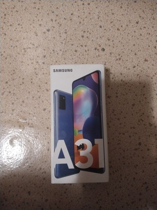 Продам телефон samsung
