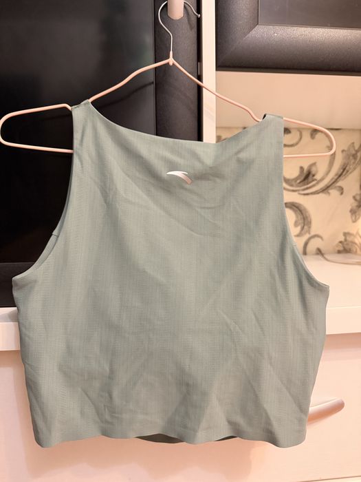 Леггинсы и топ Anta