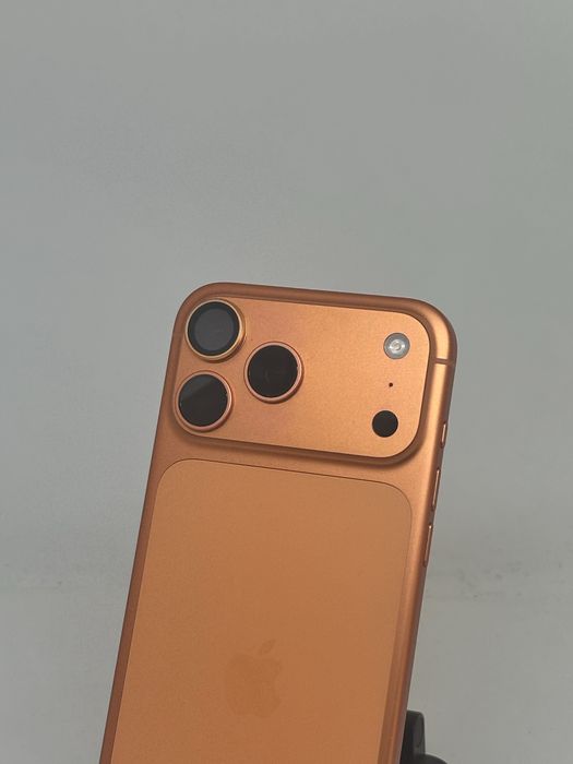 IP 17 Pro Max 256 GB 100% IMEI 81179