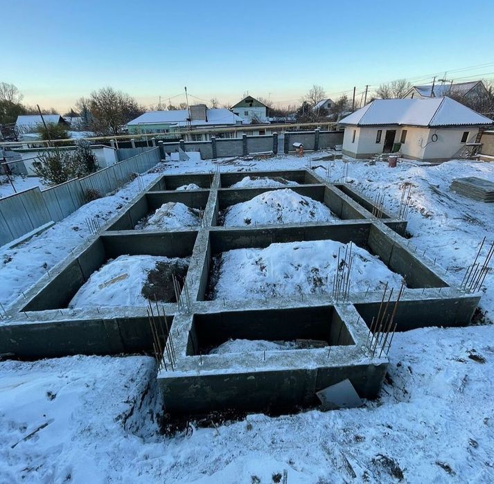 Заливка фундамента